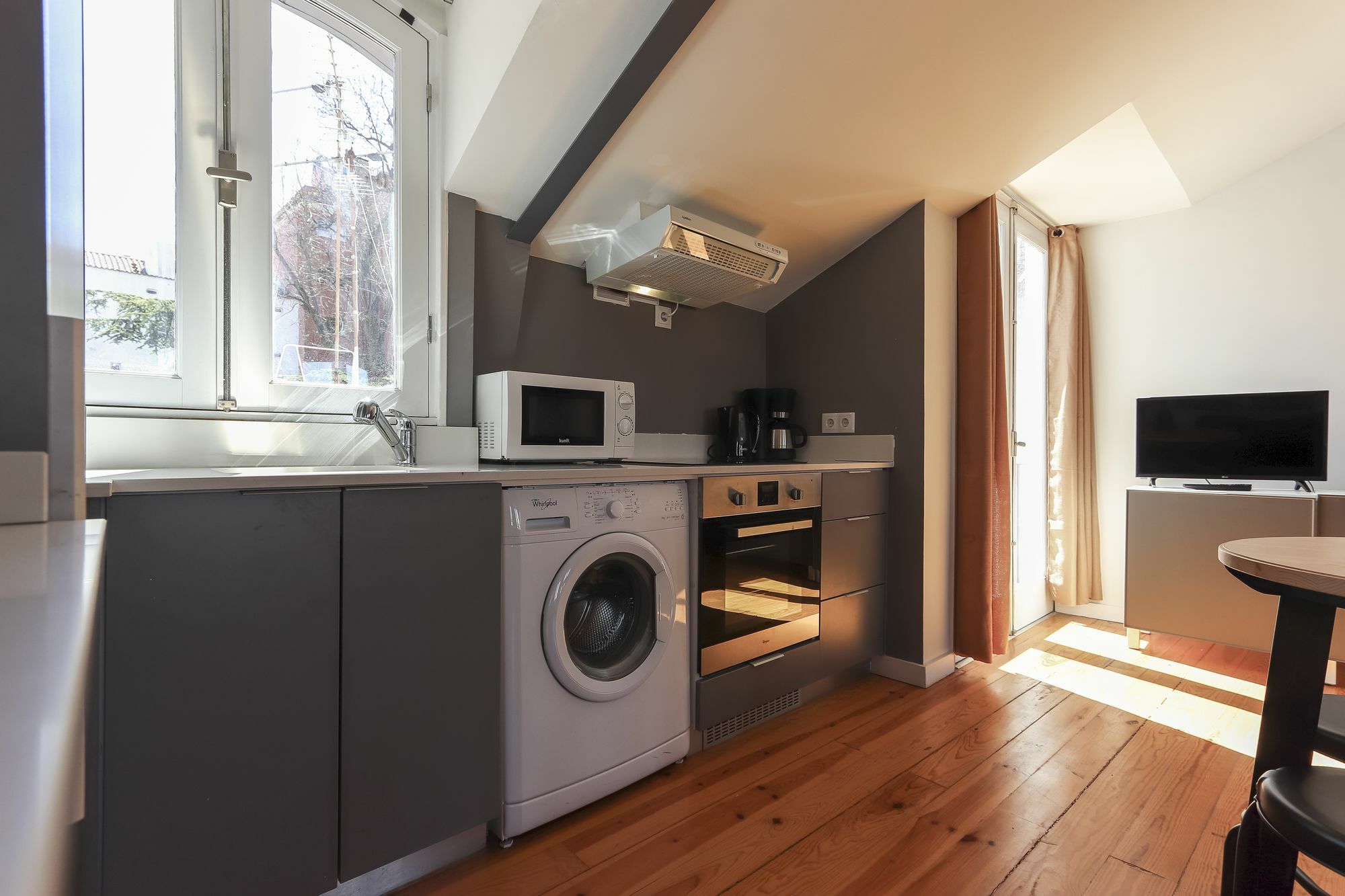 Santa Catarina Stylish By Homing Apartment Lisbon Bagian luar foto